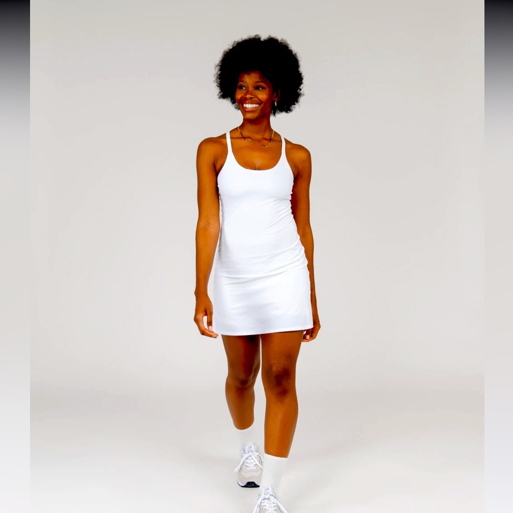 Rhoback Women’s Active Dress Size Medium in White